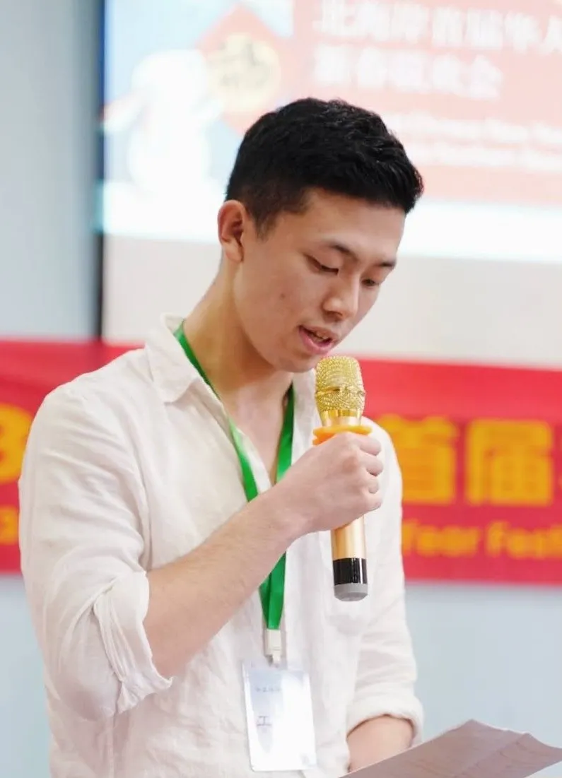 Henry has years of experience teaching and adjudicating debating competitions across Greater Sydney