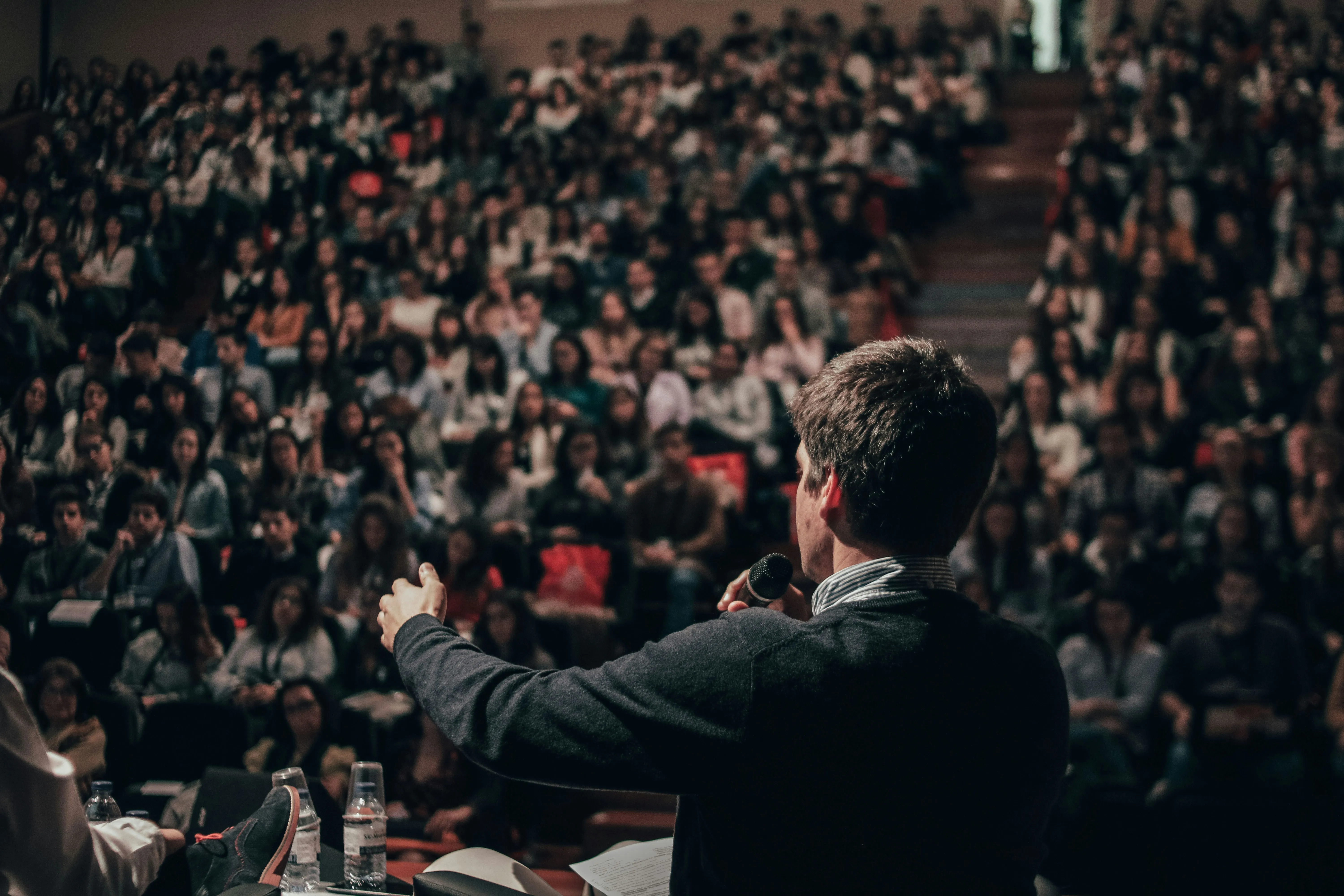 Learn debating to speak a wide range of audiences